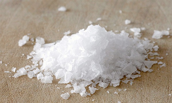 Egyptian Sea-Salt bulk for ice removal